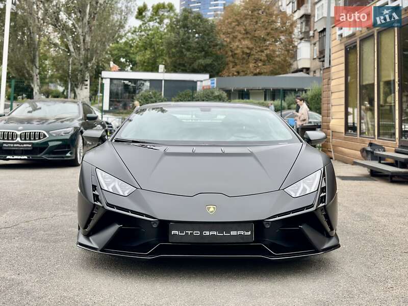 Купе Lamborghini Huracan 2024 в Києві