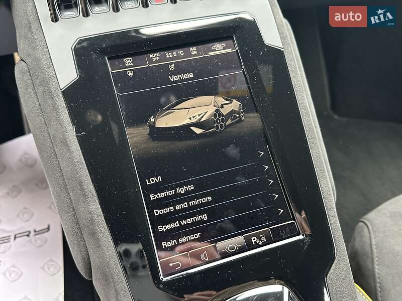 Купе Lamborghini Huracan 2024 в Києві