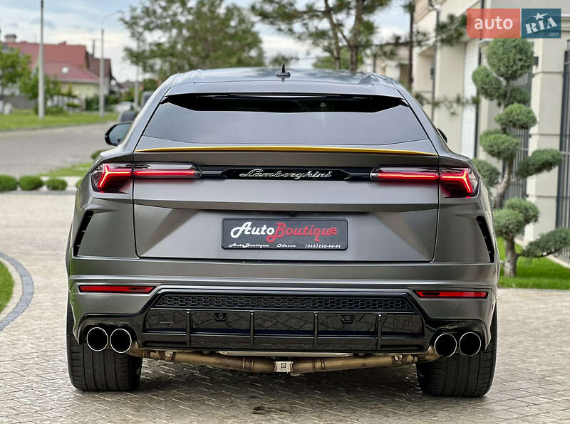 Позашляховик / Кросовер Lamborghini Urus 2022 в Одесі