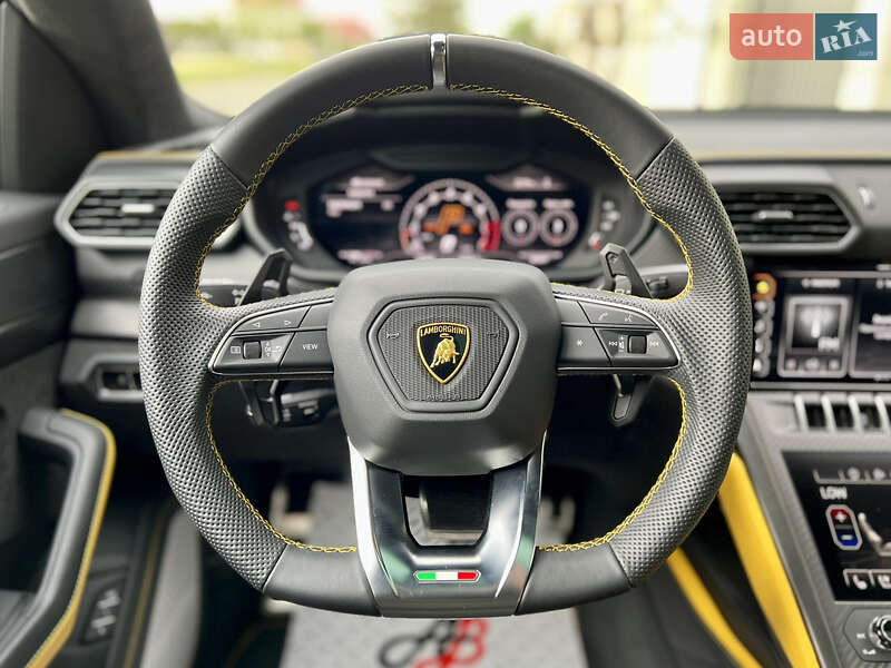 Позашляховик / Кросовер Lamborghini Urus 2022 в Одесі