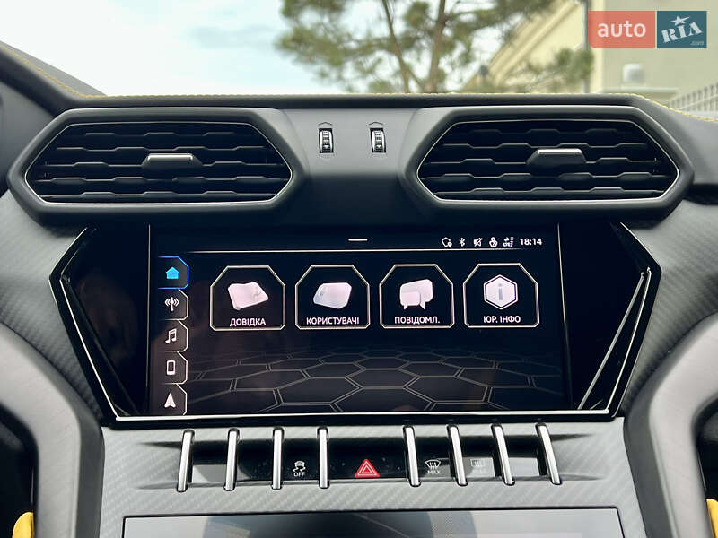 Позашляховик / Кросовер Lamborghini Urus 2022 в Одесі