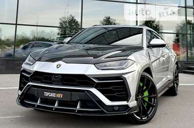 Позашляховик / Кросовер Lamborghini Urus 2020 в  фото 3 Позашляховик / Кросовер Lamborghini Urus 2020 в