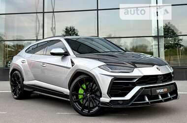 Позашляховик / Кросовер Lamborghini Urus 2020 в  фото 24 Позашляховик / Кросовер Lamborghini Urus 2020 в