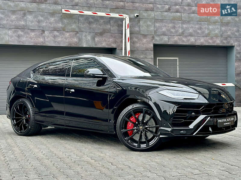 Внедорожник / Кроссовер Lamborghini Urus 2020 в Киеве