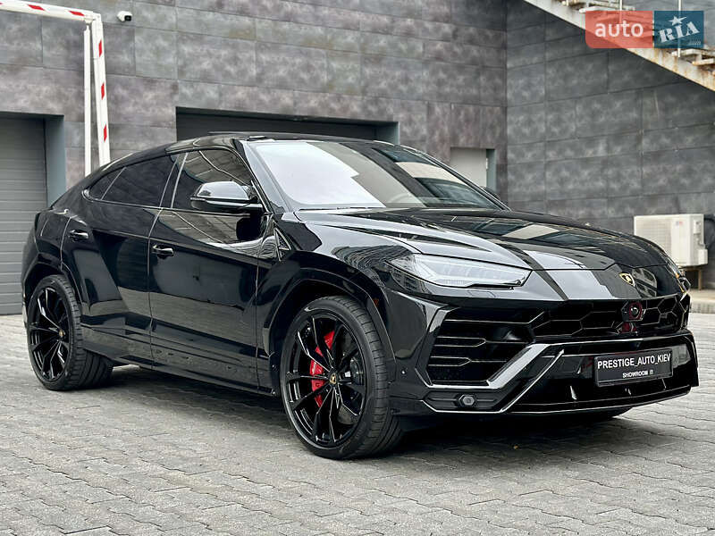 Внедорожник / Кроссовер Lamborghini Urus 2020 в Киеве