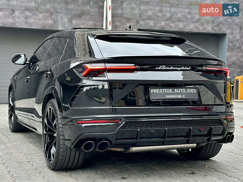Внедорожник / Кроссовер Lamborghini Urus 2020 в Киеве