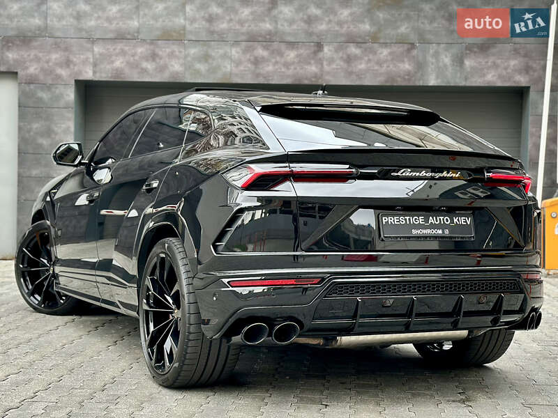 Внедорожник / Кроссовер Lamborghini Urus 2020 в Киеве