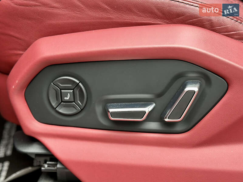 Внедорожник / Кроссовер Lamborghini Urus 2020 в Киеве