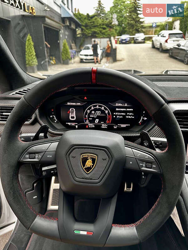 Внедорожник / Кроссовер Lamborghini Urus 2022 в Киеве