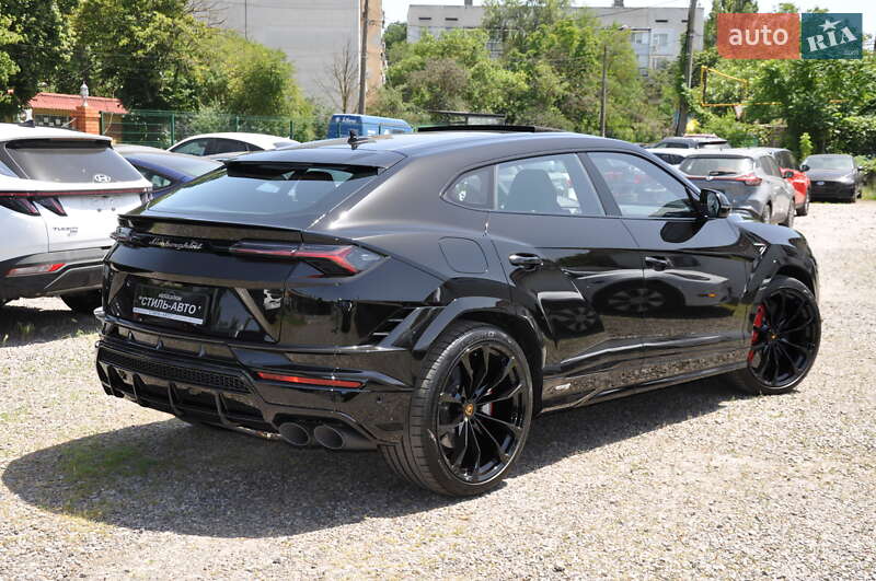 Внедорожник / Кроссовер Lamborghini Urus 2024 в Одессе