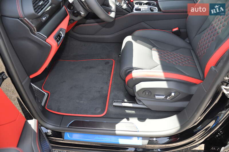Внедорожник / Кроссовер Lamborghini Urus 2024 в Одессе