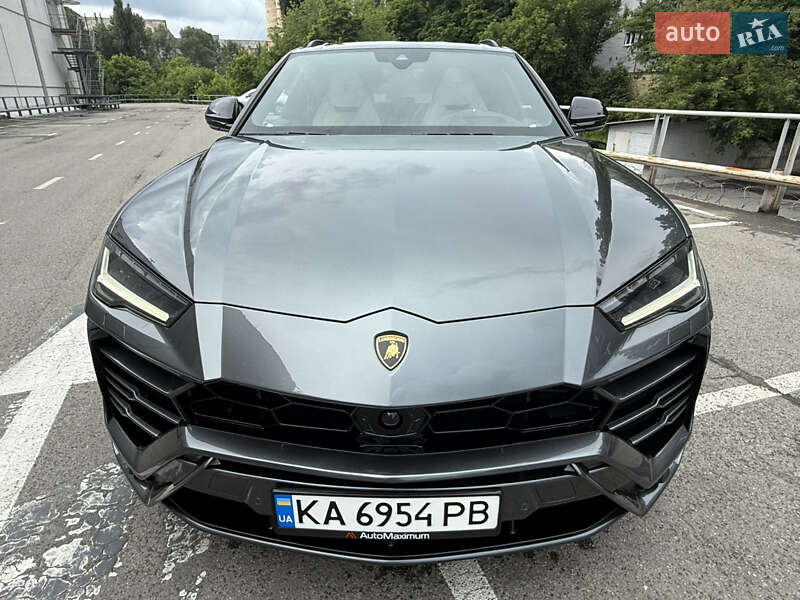 Внедорожник / Кроссовер Lamborghini Urus 2019 в 