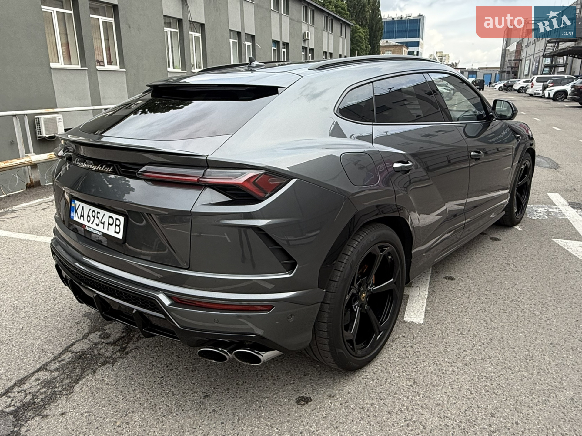 2019 Lamborghini Urus Concept - мініатюра 6