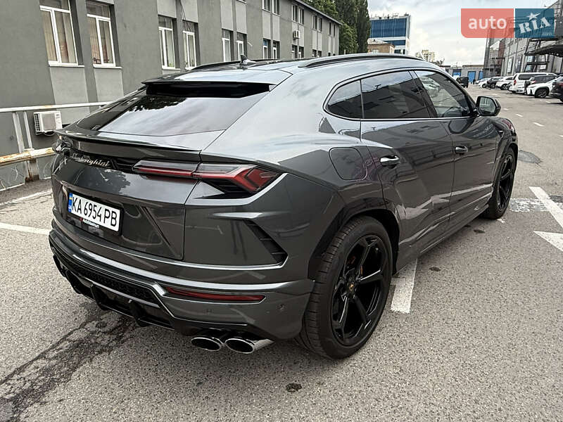 Внедорожник / Кроссовер Lamborghini Urus 2019 в Киеве