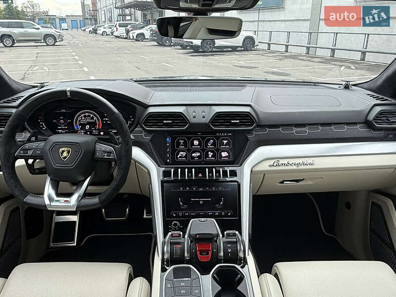 Внедорожник / Кроссовер Lamborghini Urus 2019 в Киеве