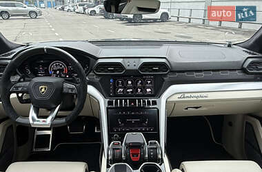 Внедорожник / Кроссовер Lamborghini Urus 2019 в 