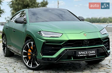 Внедорожник / Кроссовер Lamborghini Urus 2020 в 