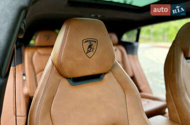 Внедорожник / Кроссовер Lamborghini Urus 2020 в 