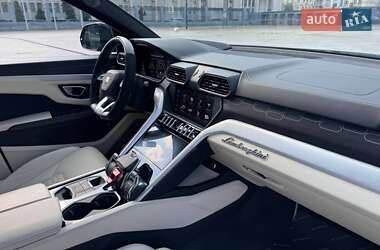 Внедорожник / Кроссовер Lamborghini Urus 2019 в Киеве фото 29 Внедорожник / Кроссовер Lamborghini Urus 2019 в Киеве