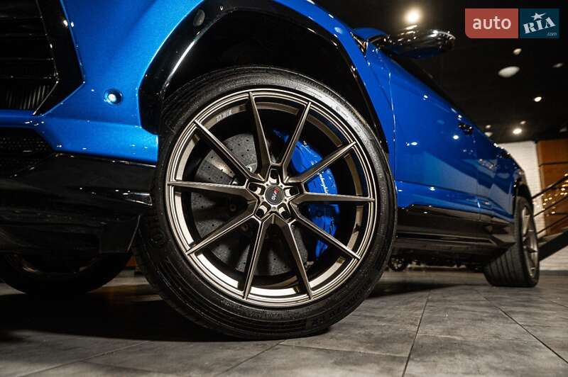 Внедорожник / Кроссовер Lamborghini Urus 2018 в Одессе