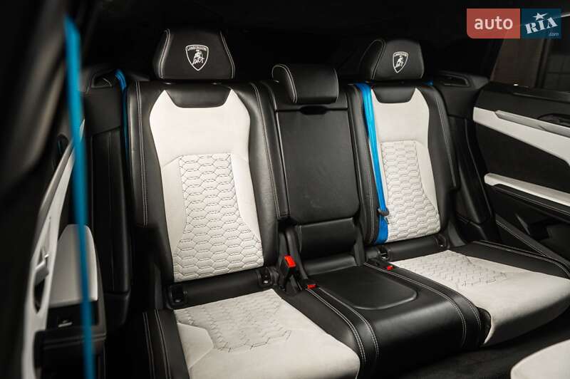 Внедорожник / Кроссовер Lamborghini Urus 2018 в Одессе