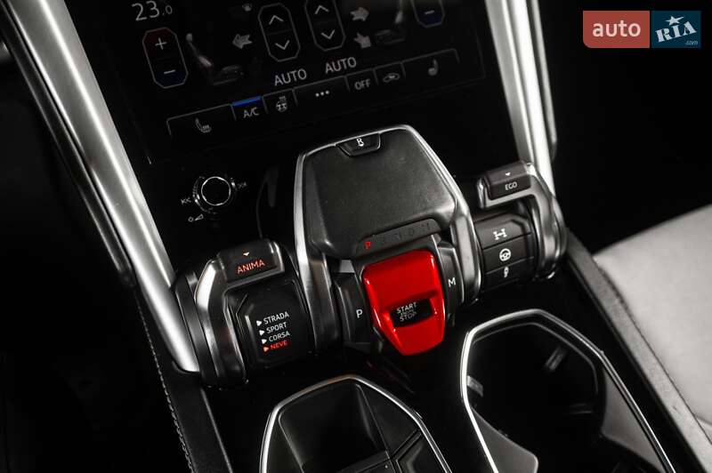 Внедорожник / Кроссовер Lamborghini Urus 2018 в Одессе