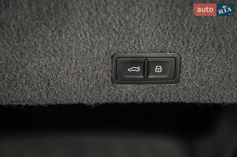 Внедорожник / Кроссовер Lamborghini Urus 2018 в Одессе