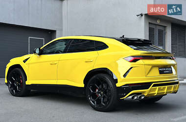 Внедорожник / Кроссовер Lamborghini Urus 2019 в 