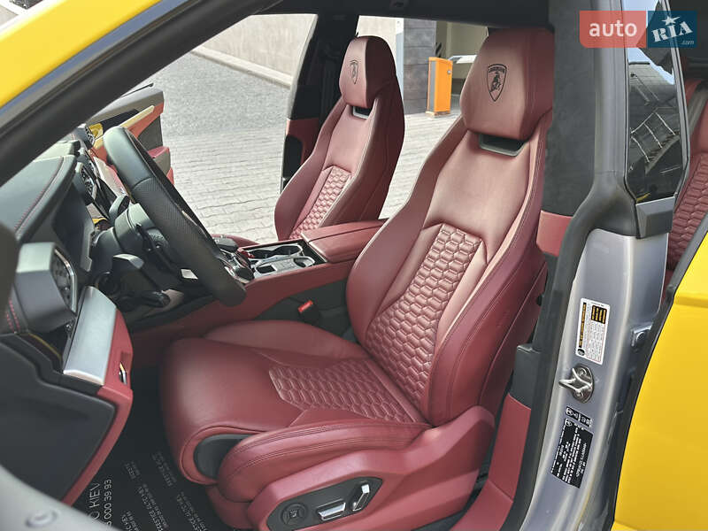 Позашляховик / Кросовер Lamborghini Urus 2019 в Києві