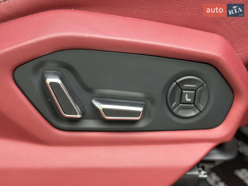 Позашляховик / Кросовер Lamborghini Urus 2019 в Києві