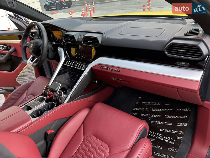 Позашляховик / Кросовер Lamborghini Urus 2019 в Києві