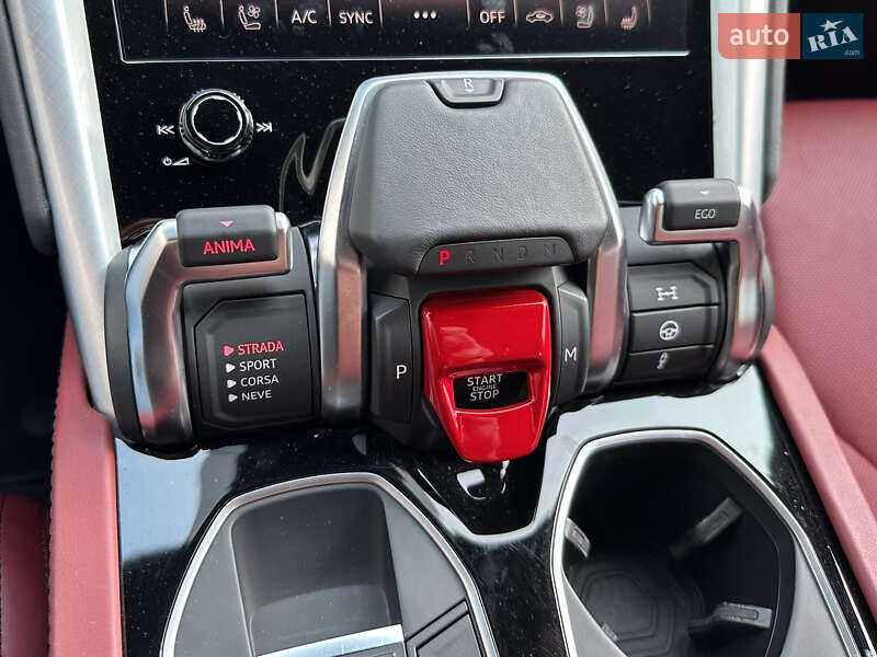 Позашляховик / Кросовер Lamborghini Urus 2019 в Києві