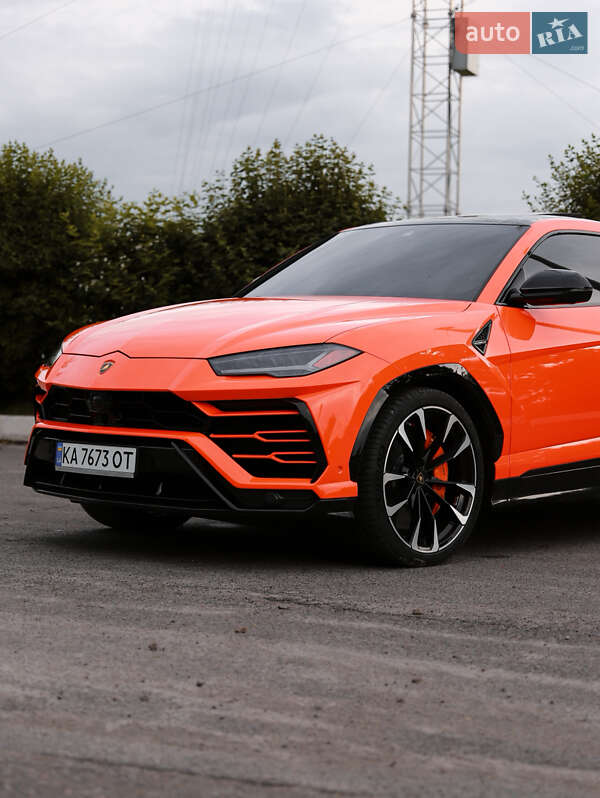 Внедорожник / Кроссовер Lamborghini Urus 2019 в Киеве фото 6 Внедорожник / Кроссовер Lamborghini Urus 2019 в Киеве