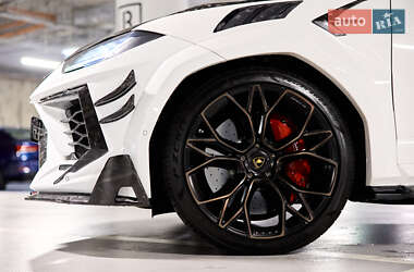 Внедорожник / Кроссовер Lamborghini Urus 2022 в 
