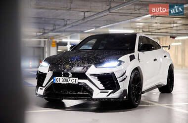 Внедорожник / Кроссовер Lamborghini Urus 2022 в 