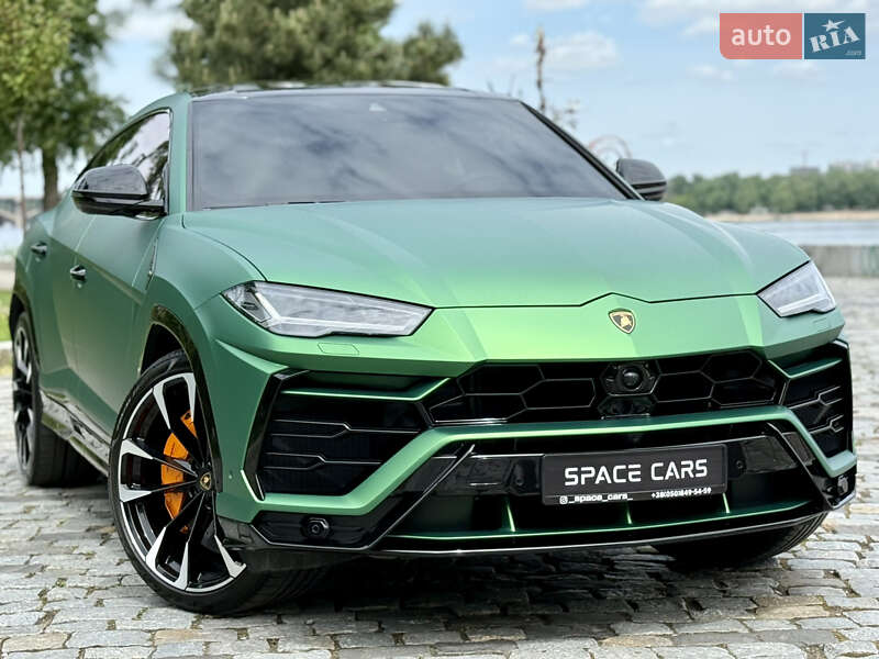 Внедорожник / Кроссовер Lamborghini Urus 2020 в Киеве