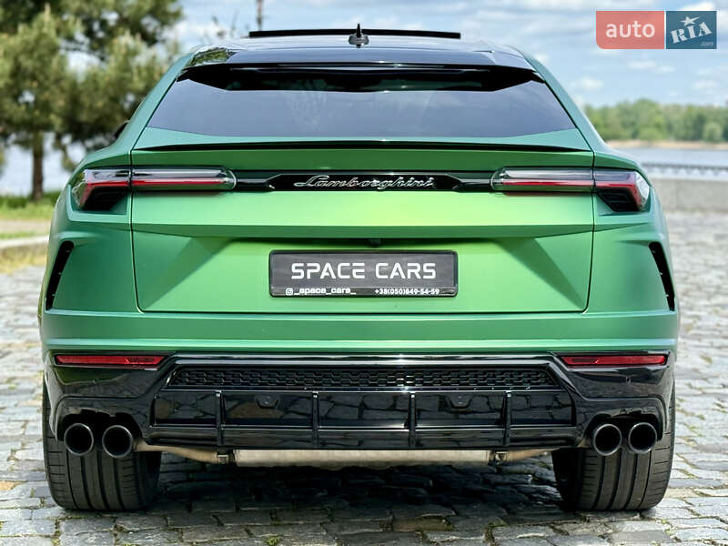 Внедорожник / Кроссовер Lamborghini Urus 2020 в Киеве