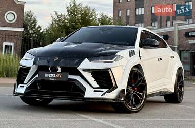 Внедорожник / Кроссовер Lamborghini Urus 2022 в 