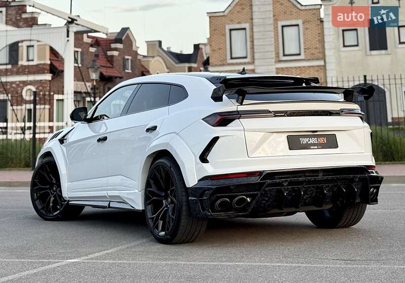 Внедорожник / Кроссовер Lamborghini Urus 2022 в Киеве