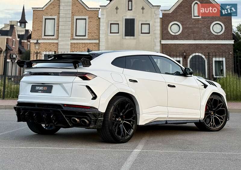 Внедорожник / Кроссовер Lamborghini Urus 2022 в Киеве