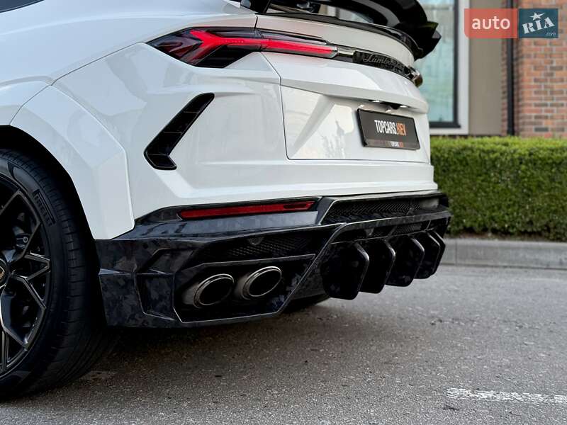 Внедорожник / Кроссовер Lamborghini Urus 2022 в Киеве