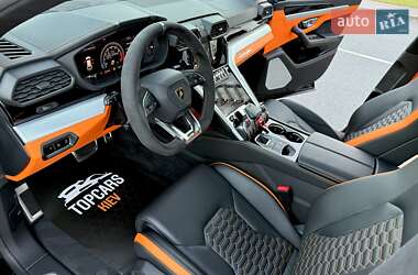 Внедорожник / Кроссовер Lamborghini Urus 2021 в 
