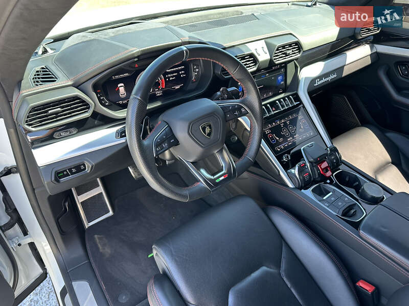 Внедорожник / Кроссовер Lamborghini Urus 2019 в Киеве