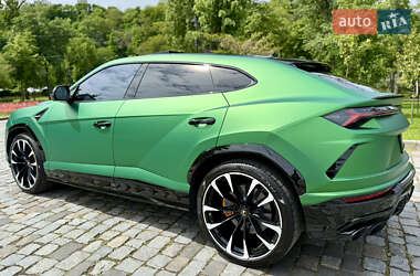 Внедорожник / Кроссовер Lamborghini Urus 2020 в 
