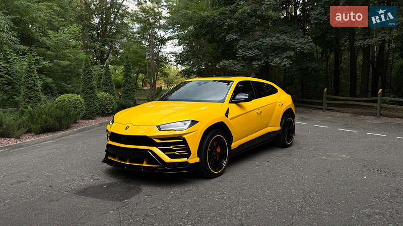 Внедорожник / Кроссовер Lamborghini Urus 2019 в Киеве