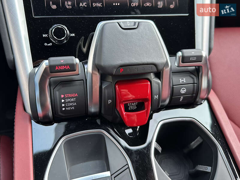 Внедорожник / Кроссовер Lamborghini Urus 2019 в Киеве