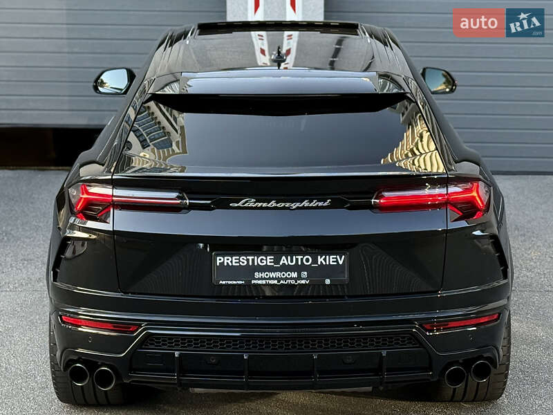 Позашляховик / Кросовер Lamborghini Urus 2020 в Києві