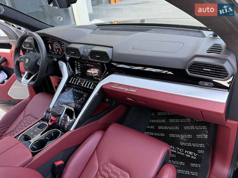 Позашляховик / Кросовер Lamborghini Urus 2020 в Києві