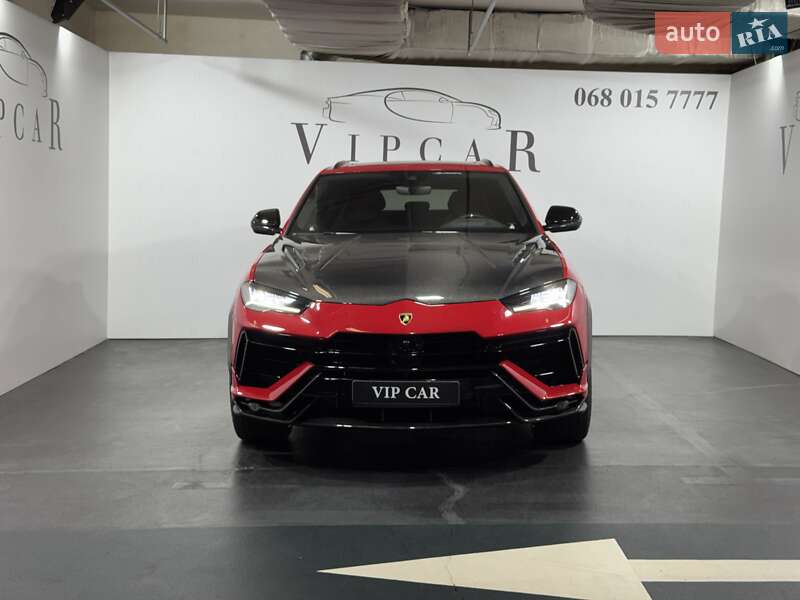 Внедорожник / Кроссовер Lamborghini Urus 2021 в Киеве