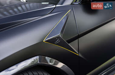 Внедорожник / Кроссовер Lamborghini Urus 2020 в 